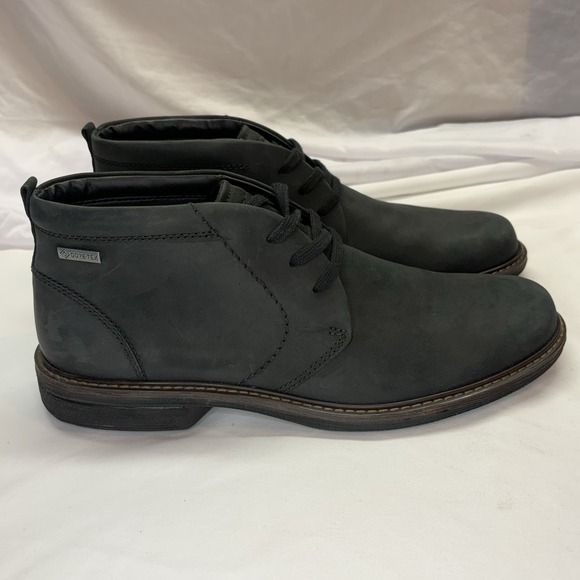 ECCO Turn Gore Tex Chukka Boots Mens 12 US 46 EU Gray Black Nubuck WP Shoes
